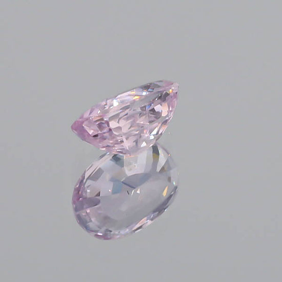 Natural Unheated Ceylon Pink Sapphire Oval Shape 5.58ct With GUBELIN Report