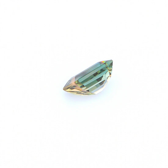 Natural Untreated Bi-Color Oregon Sunstone 2.28 Carats