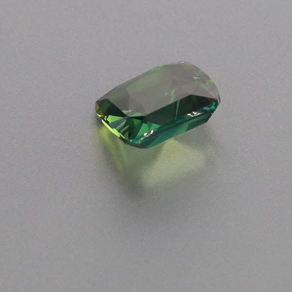 Natural Bi-Color Sapphire 7.93 Carats With GIA Report