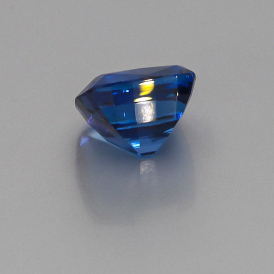 Natural Tanzanite 16.00 Carats