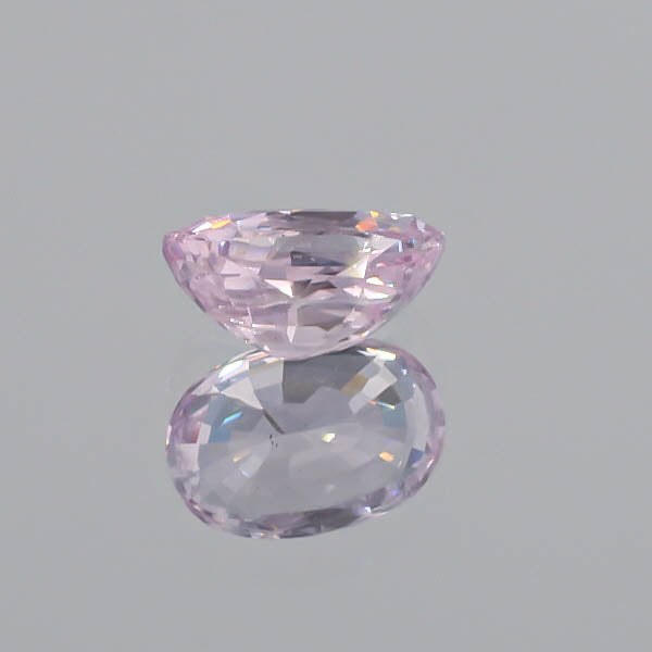 Natural Unheated Ceylon Pink Sapphire Oval Shape 5.58ct With GUBELIN Report