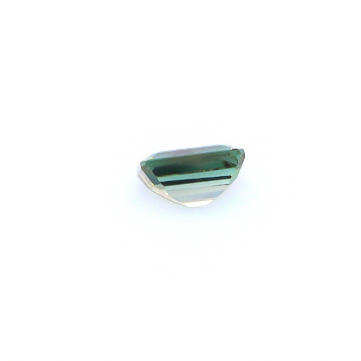 Natural Untreated Bi-Color Oregon Sunstone 2.28 Carats