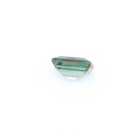 Natural Untreated Bi-Color Oregon Sunstone 2.28 Carats