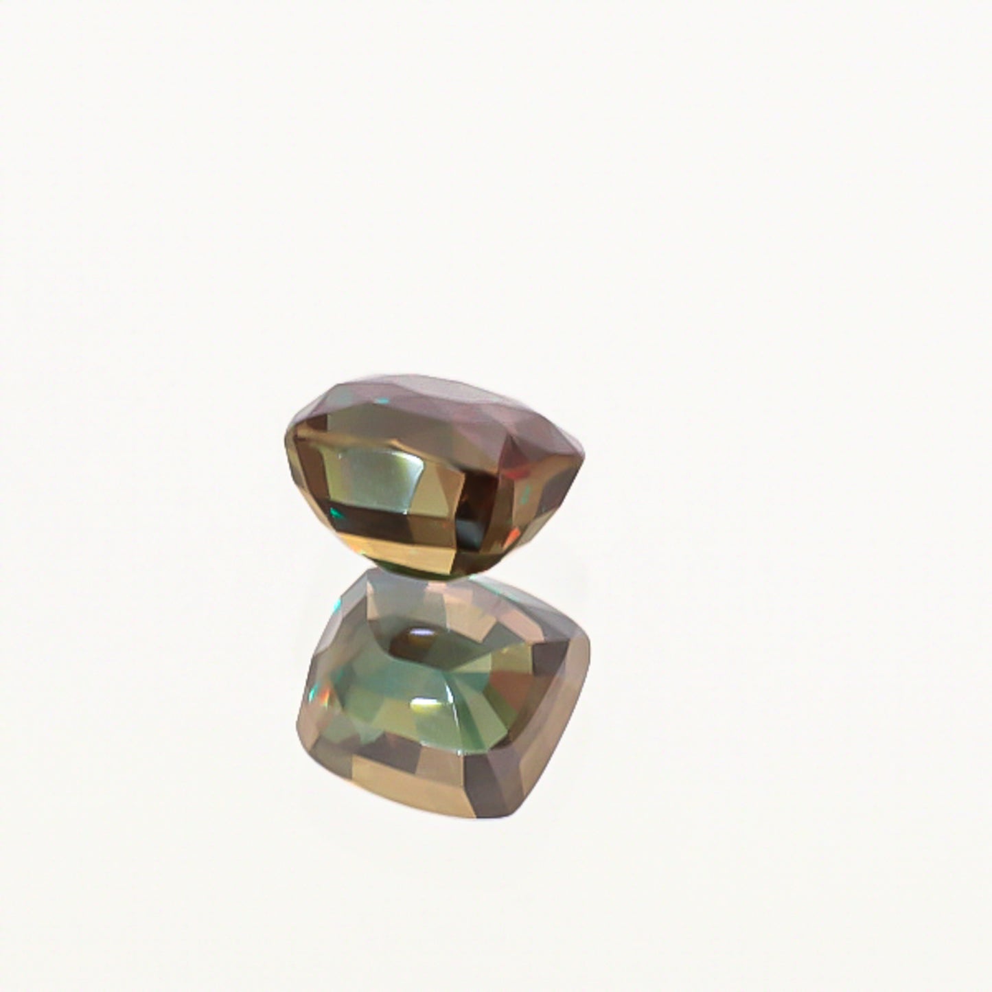 Natural Alexandrite Blue-Green Changing to Reddish Purple Color 3.98 Carats With GIA Report