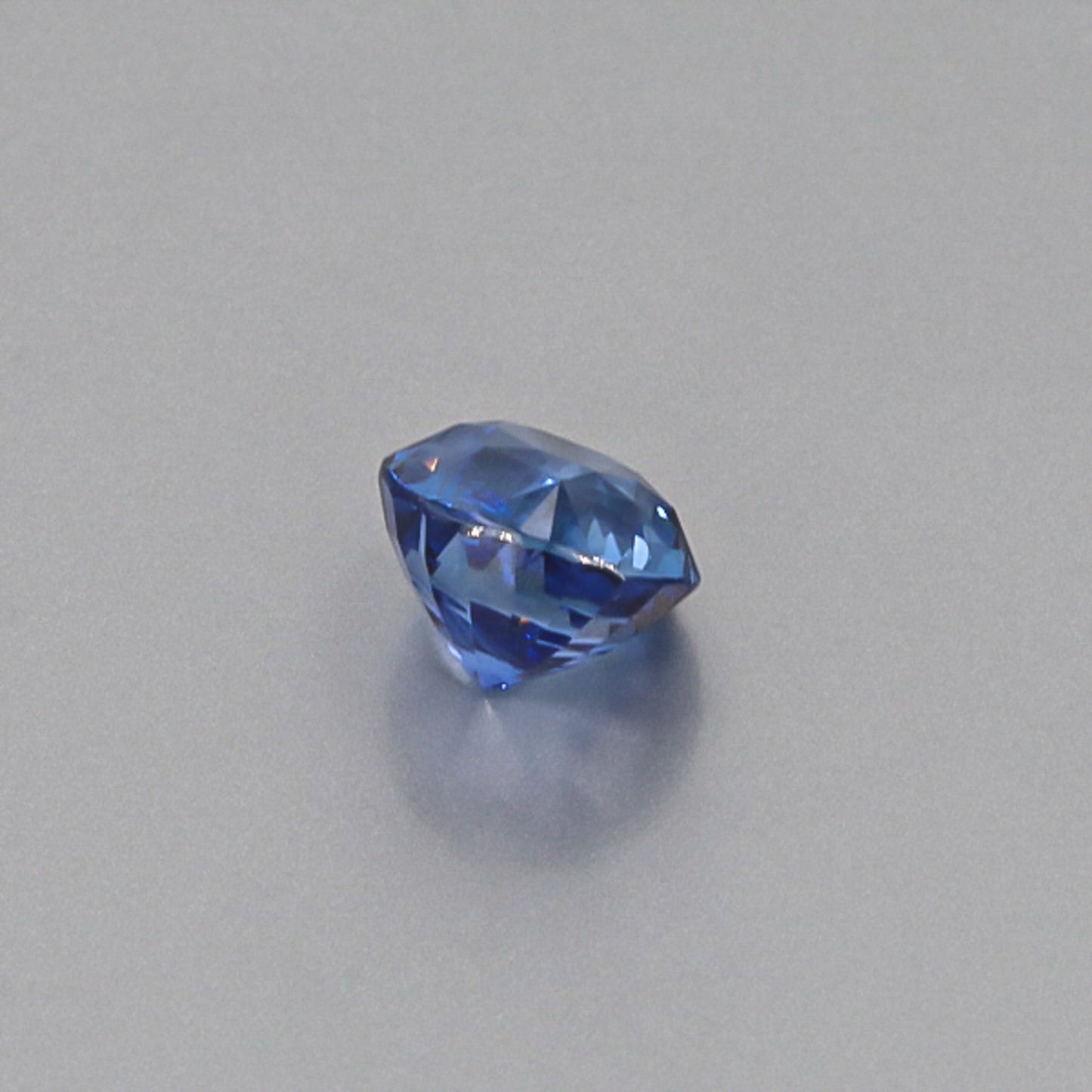 Natural Heated Blue Sapphire Round Shape 5.04 Carats With GIA Report