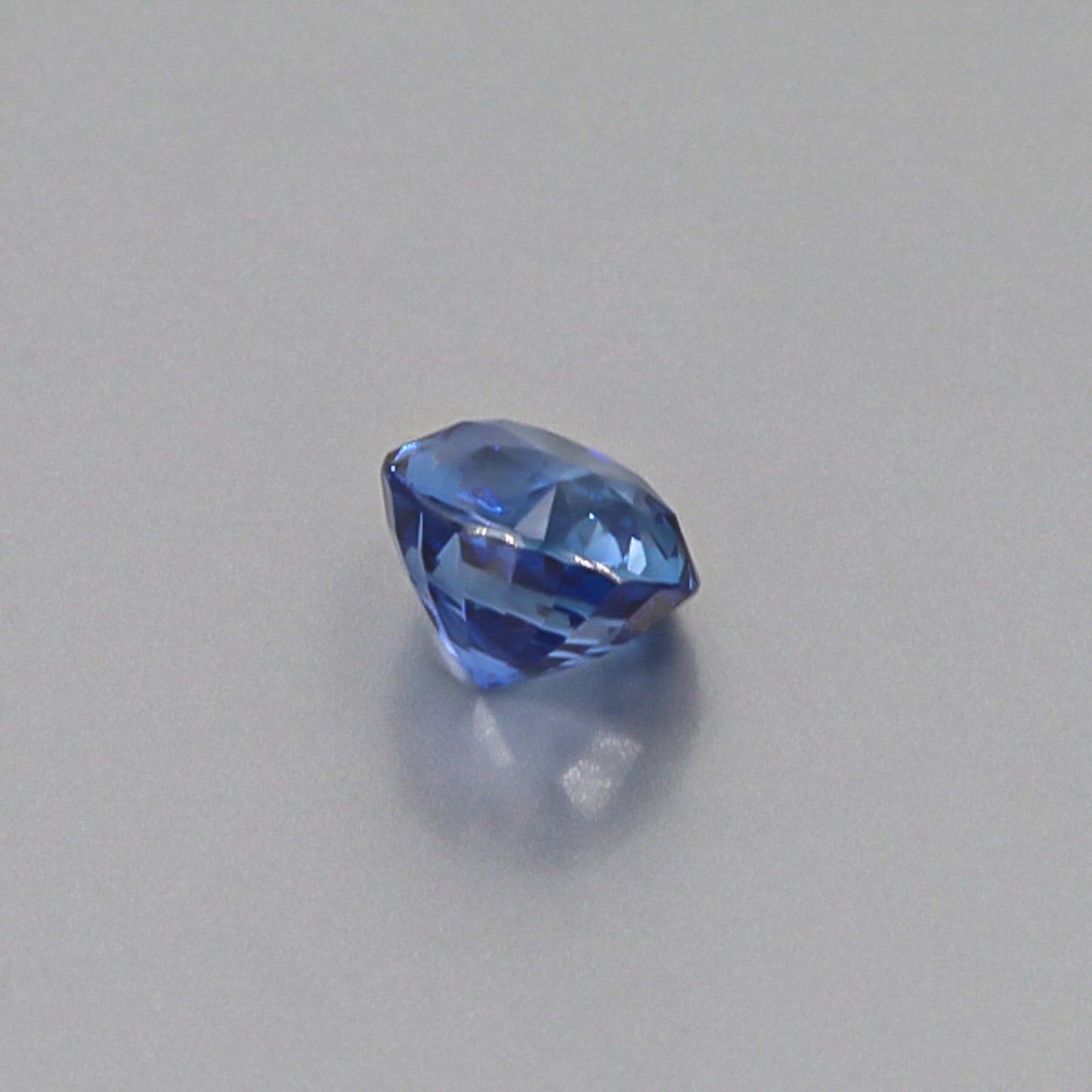 Natural Heated Blue Sapphire Round Shape 5.04 Carats With GIA Report