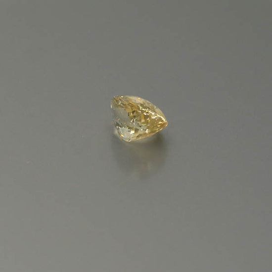Load image into Gallery viewer, Natural Danburite 9.53 Carats With GIA Report
