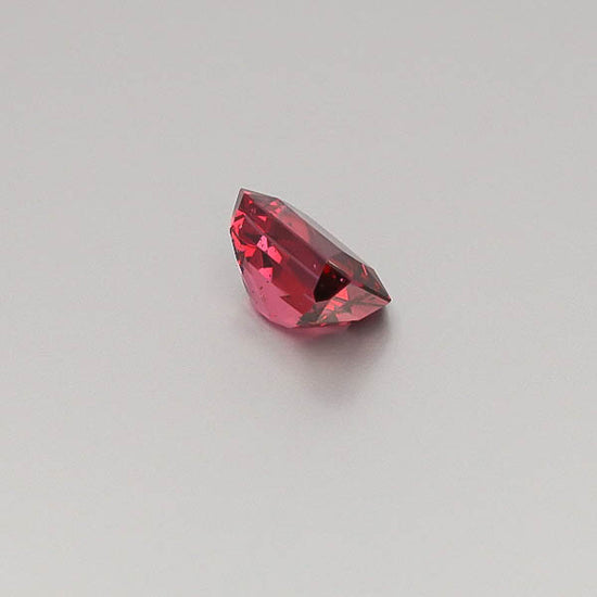 Natural Mahange Garnet 33.97 Carats