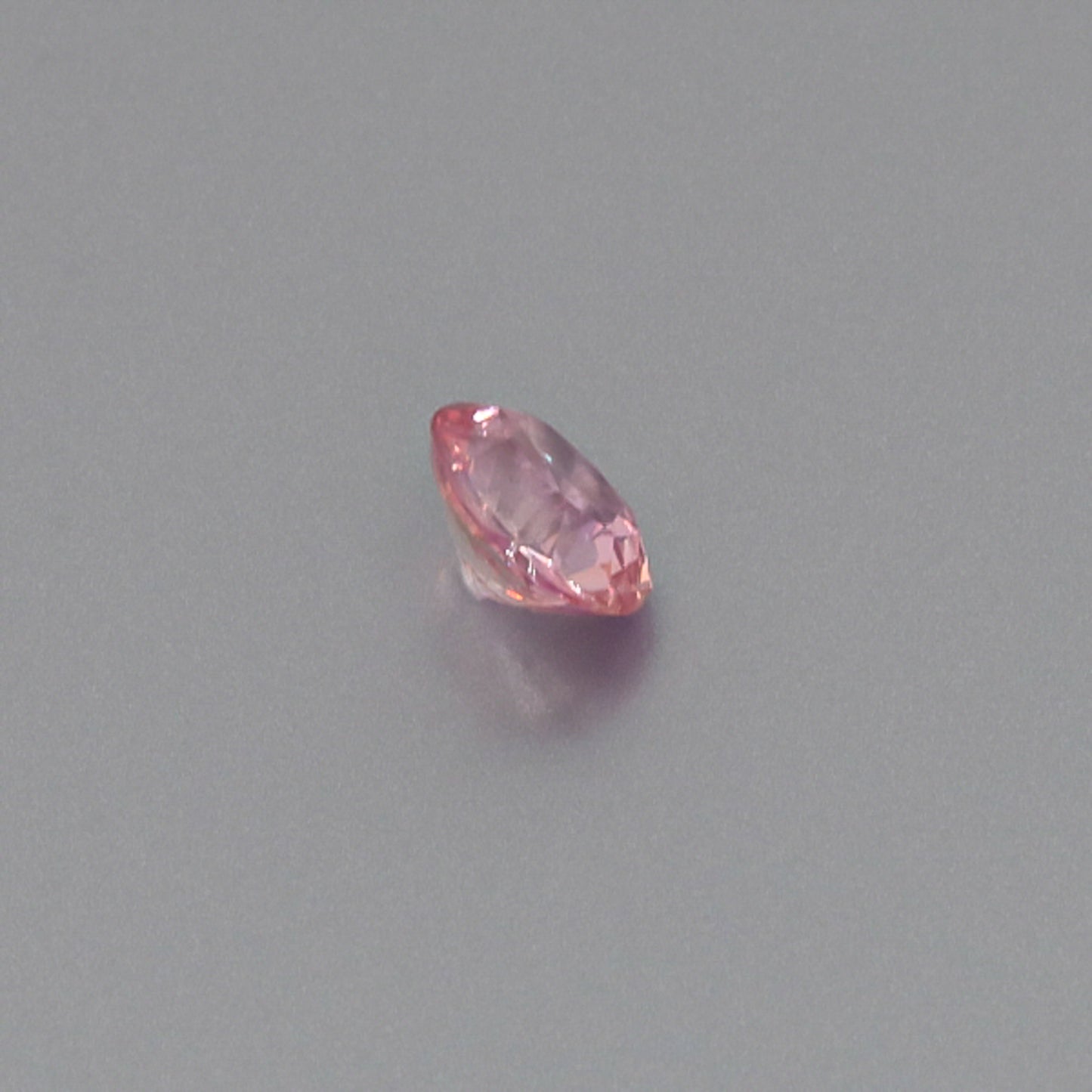 Load image into Gallery viewer, Natural Padparadscha Sapphire 2.12 Carats
