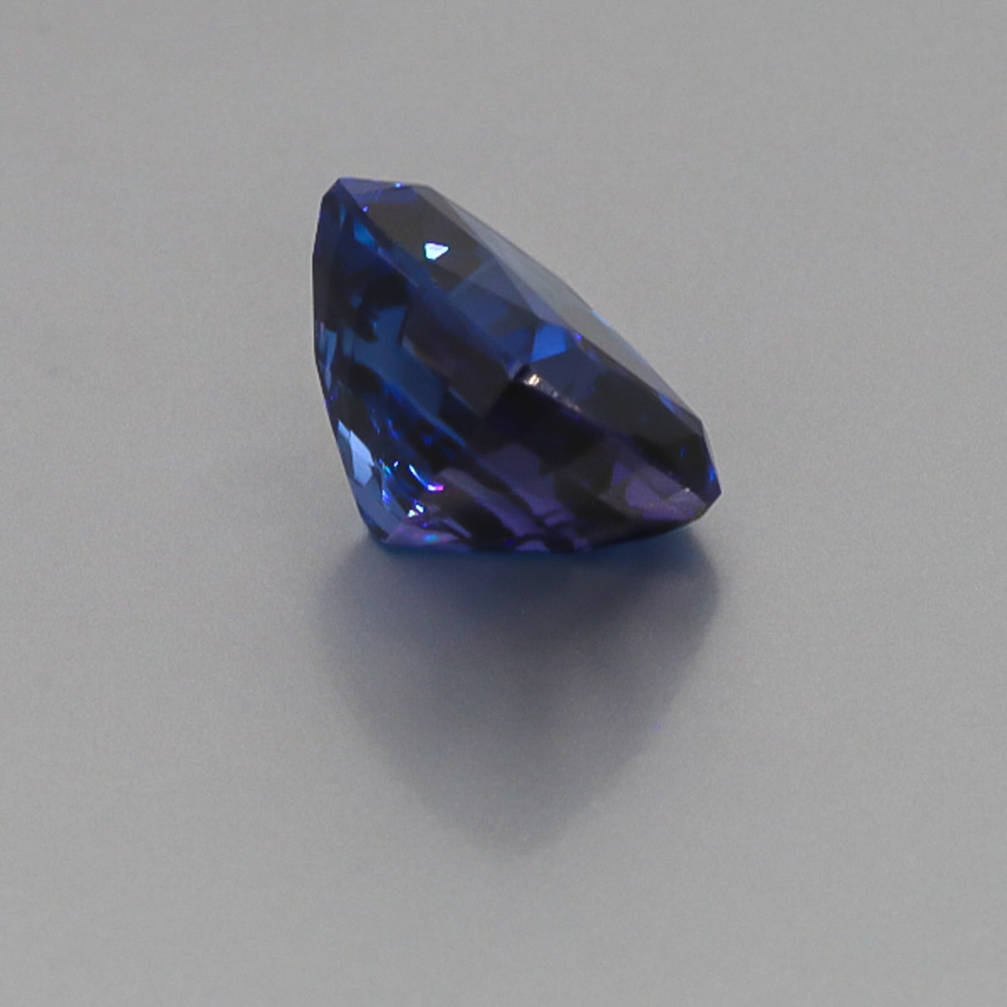 Natural Tanzanite 16.00 Carats