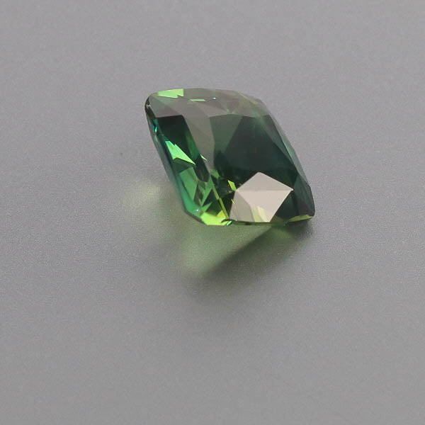Natural Bi-Color Sapphire 7.93 Carats With GIA Report
