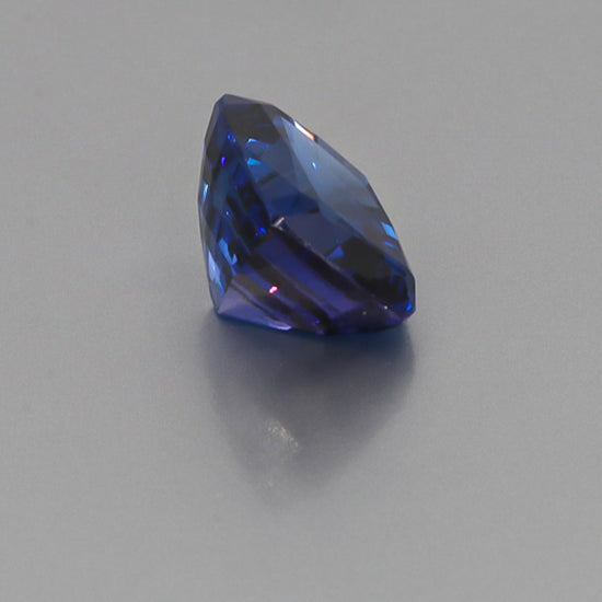 Natural Tanzanite 16.00 Carats