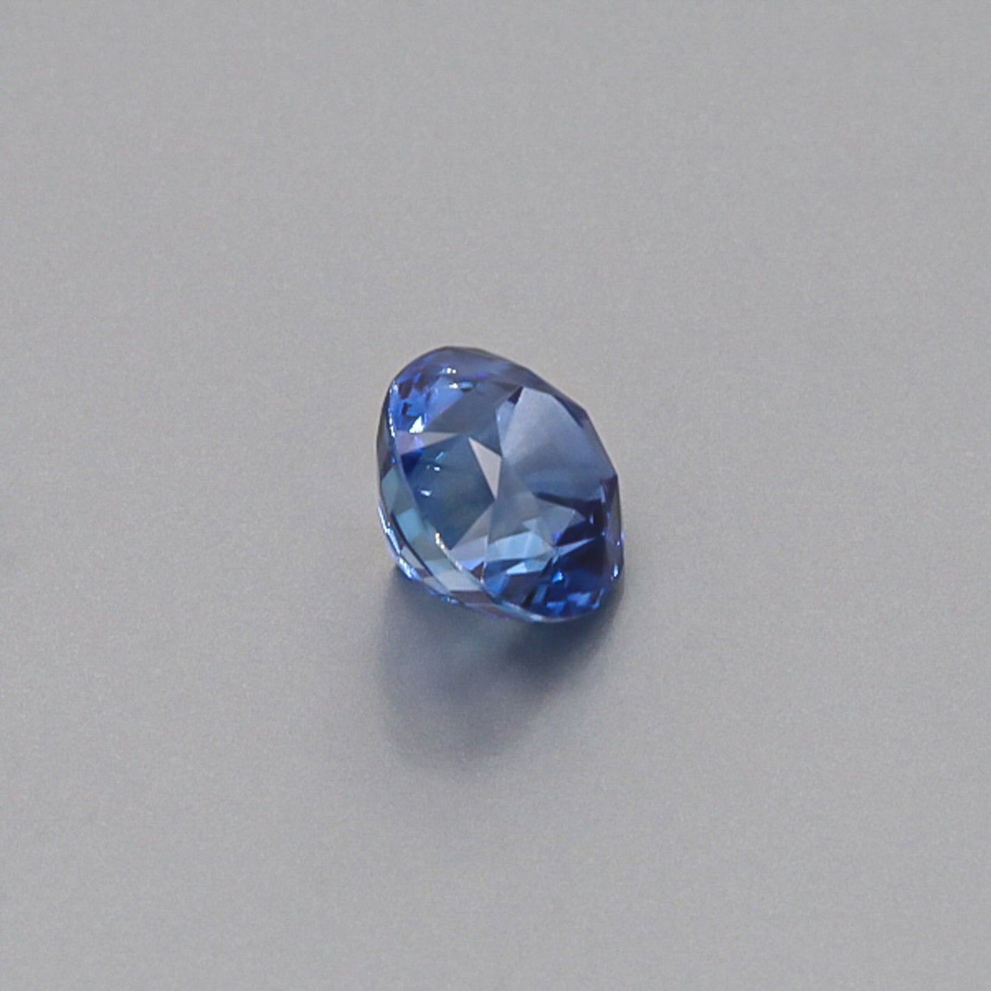 Natural Heated Blue Sapphire Round Shape 5.04 Carats With GIA Report