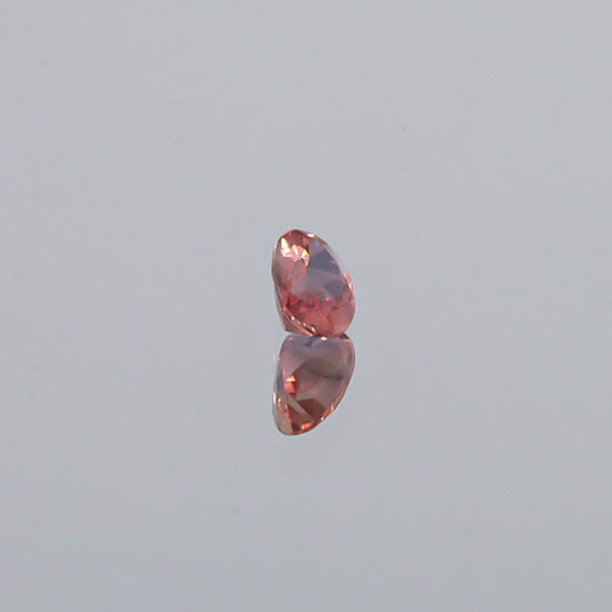 Load image into Gallery viewer, Natural Imperial Topaz 1.00 Carats
