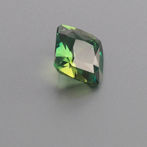 Natural Bi-Color Sapphire 7.93 Carats With GIA Report