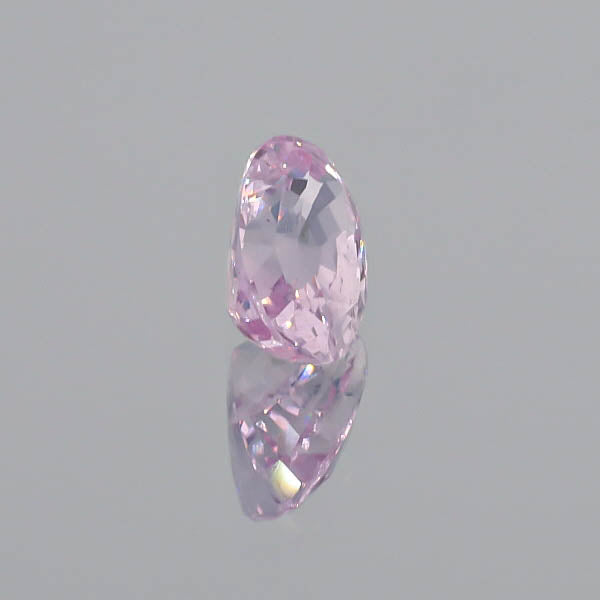Natural Unheated Ceylon Pink Sapphire Oval Shape 5.58ct With GUBELIN Report