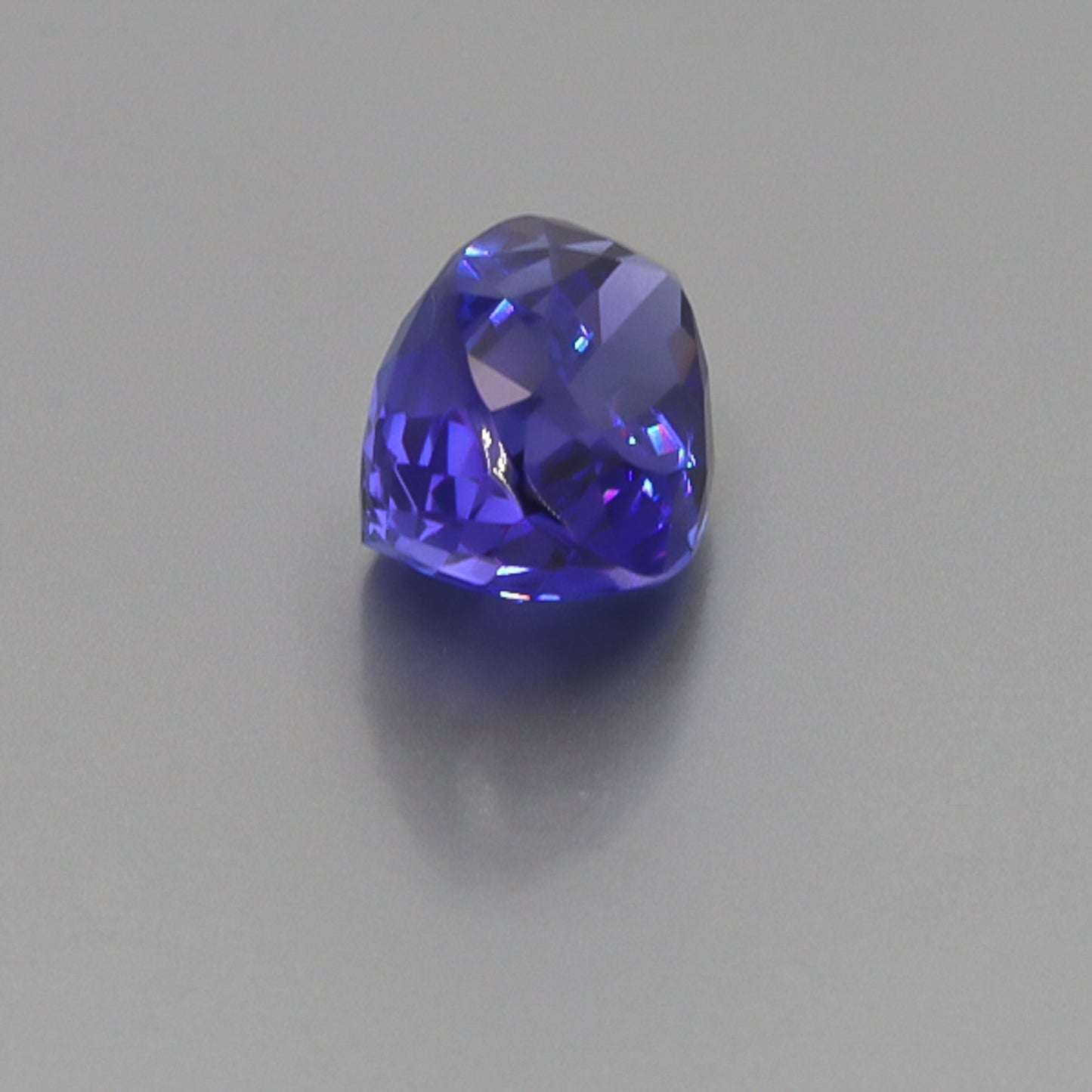 Natural Tanzanite 15.20 Carats