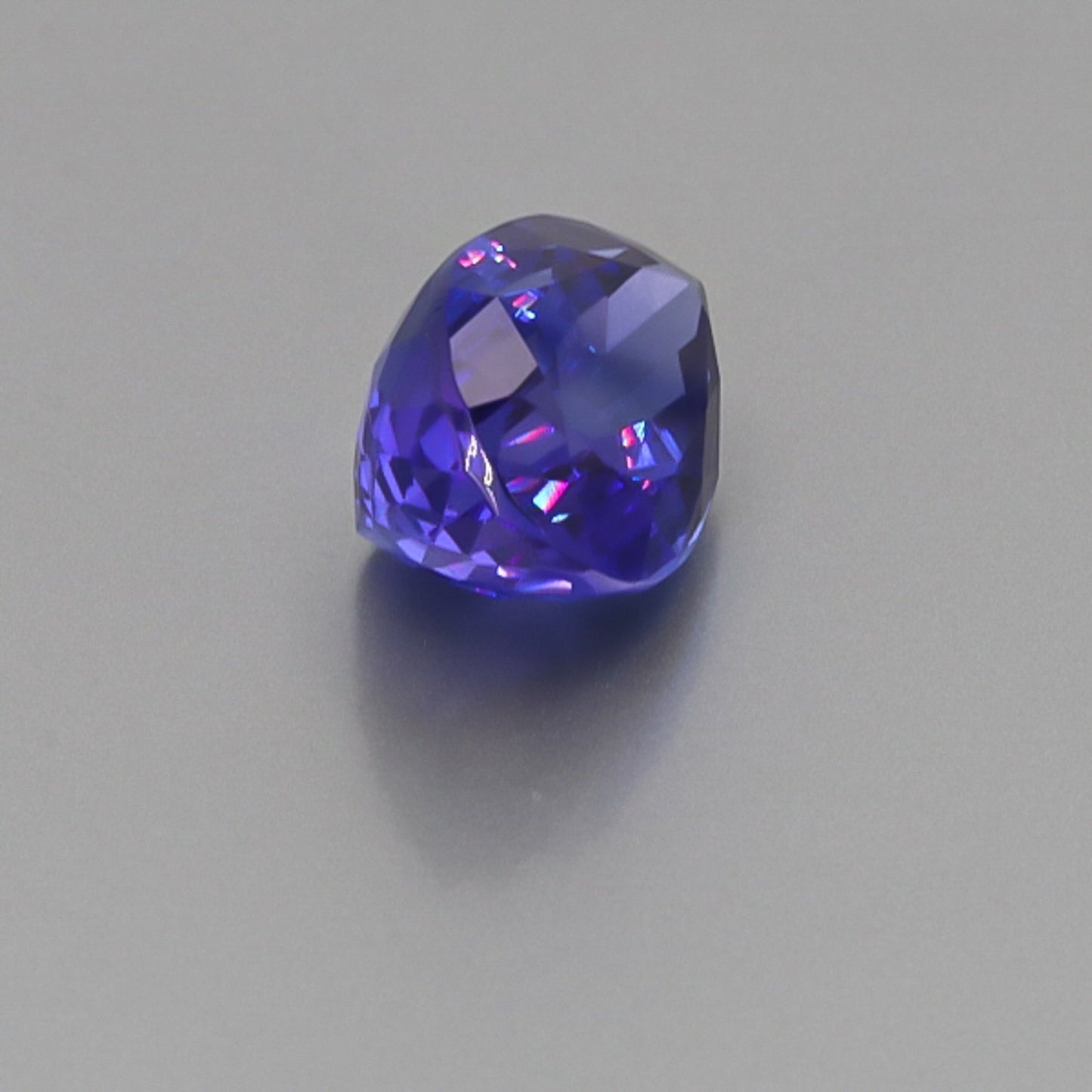 Natural Tanzanite 15.20 Carats