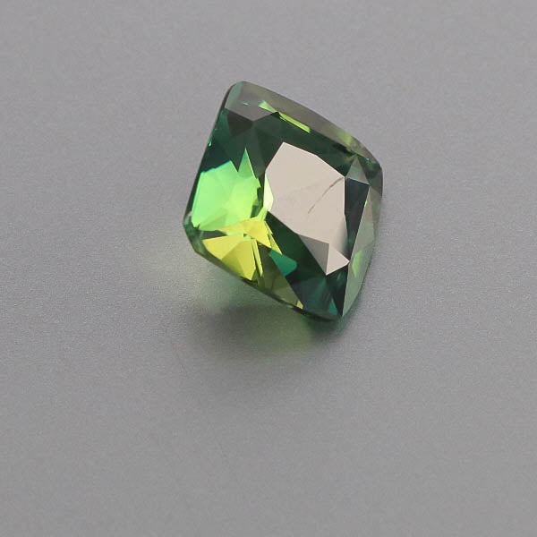 Natural Bi-Color Sapphire 7.93 Carats With GIA Report
