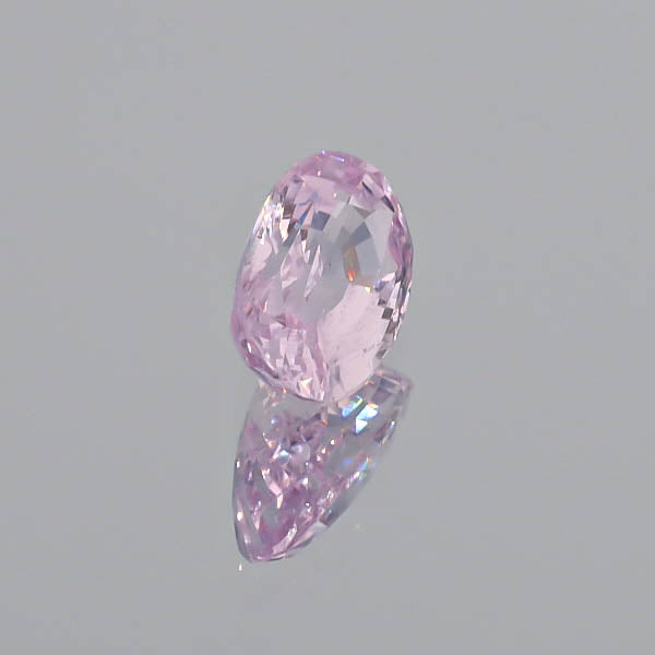 Natural Unheated Ceylon Pink Sapphire Oval Shape 5.58ct With GUBELIN Report