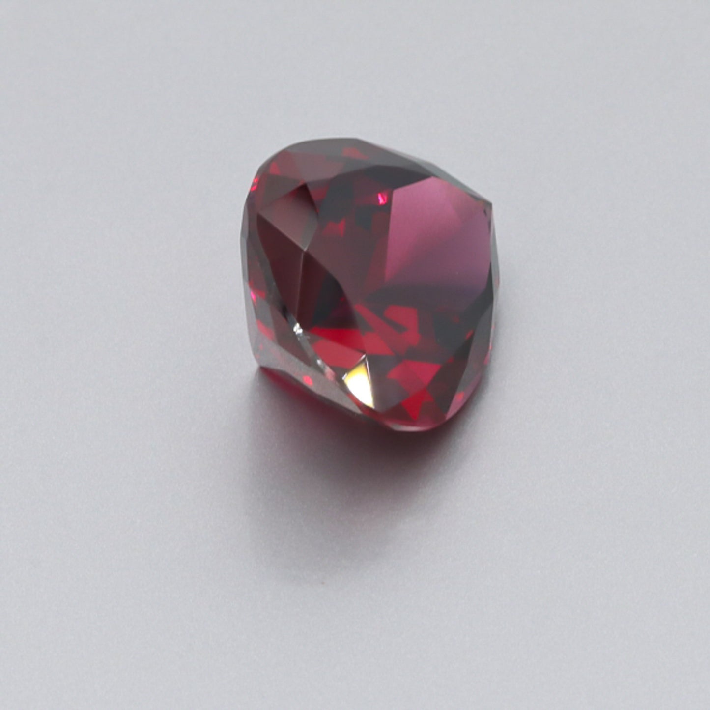 Natural Rhodolite Garnet 17.30 Carats